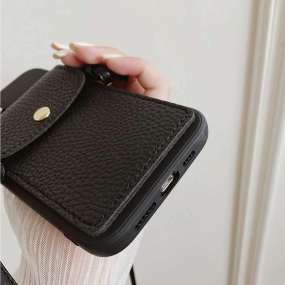 Brand new IPhone 13 case/wallet purse - Picture 3 of 3